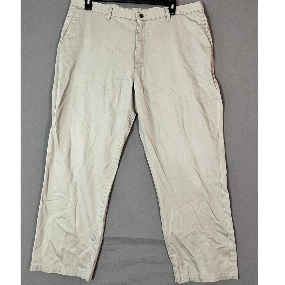 Lee Men's Relaxed Fit Flat Front Khaki Pants 42x30 Cotton Workwear Durable Fair